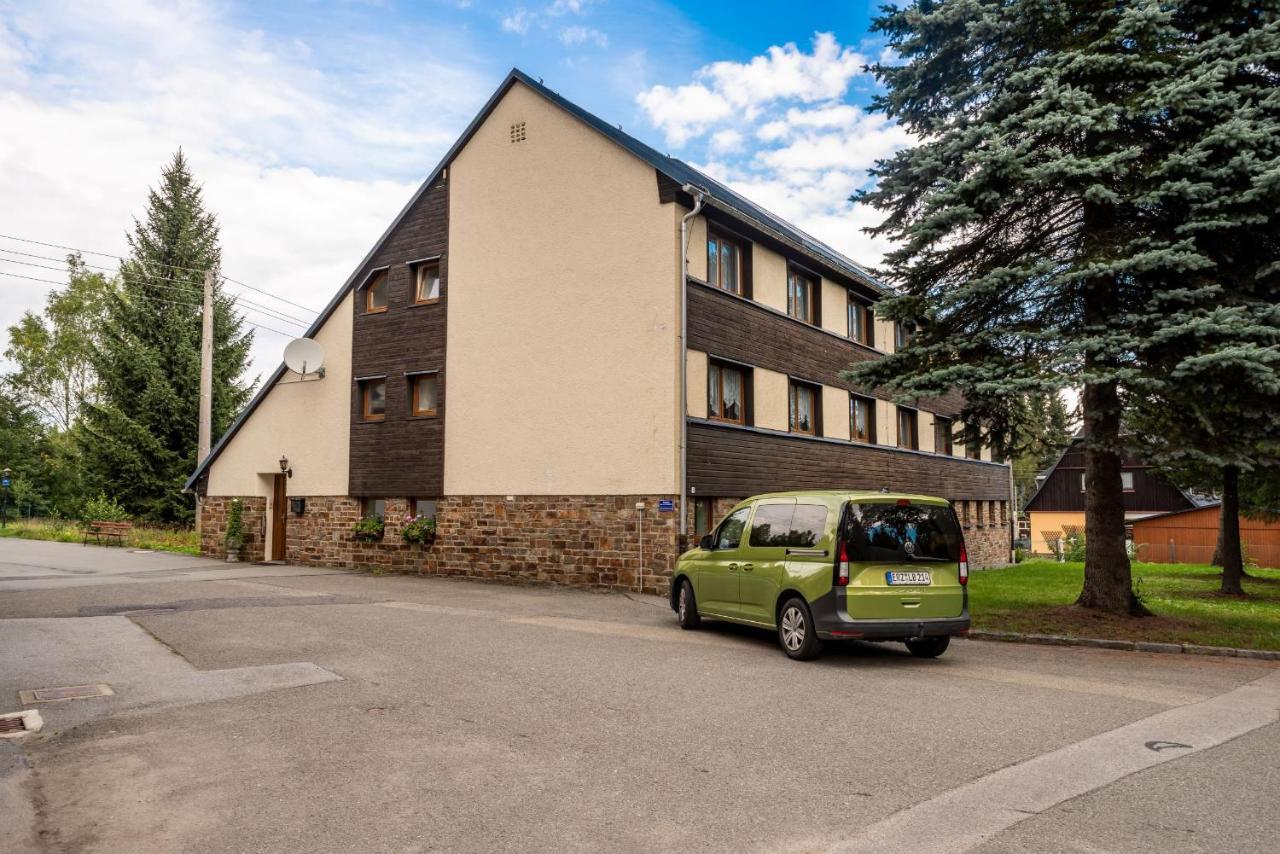Hotel Vierenstraße Neudorf  Exterior foto